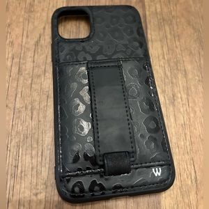 Walli phone case fits iPhone 11